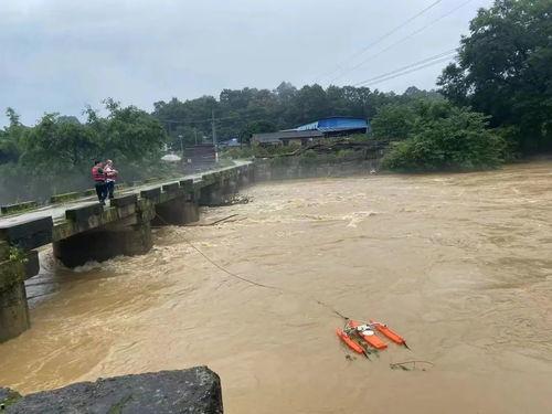 洪水瑶个人资料,逆境中的坚韧与梦想的追逐者