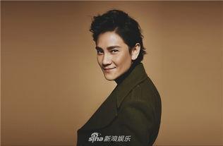 丁子峻照片,光影中的魅力演绎