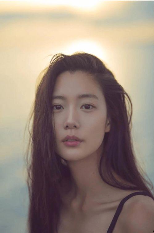 李成敏个人资料,多才多艺的影视新星，从模特到演员的华丽蜕变